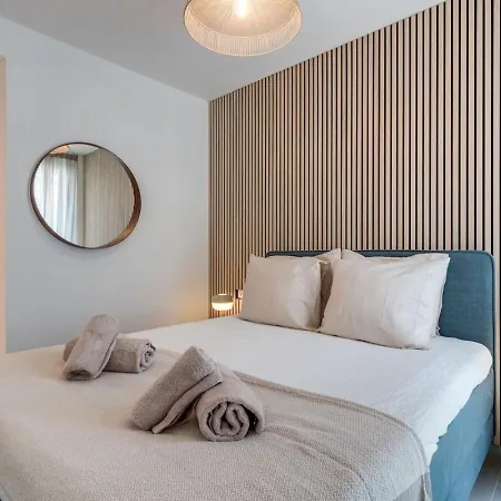 Charming 3br With Panoramic Views * إِستيبونا