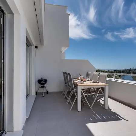 Charming 3br With Panoramic Views شقة