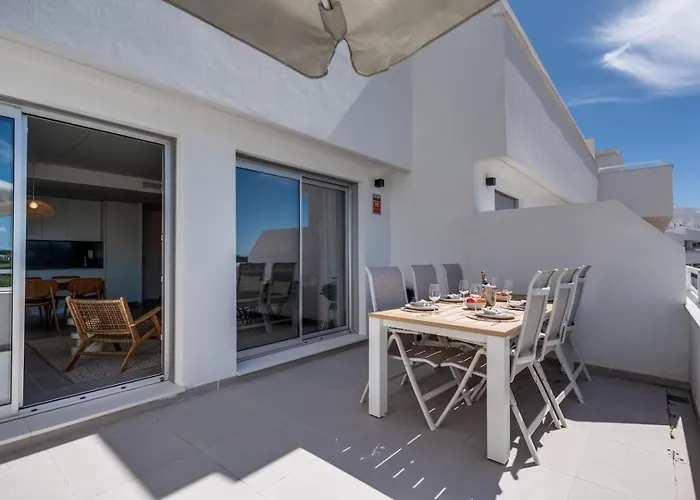 Charming 3br With Panoramic Views