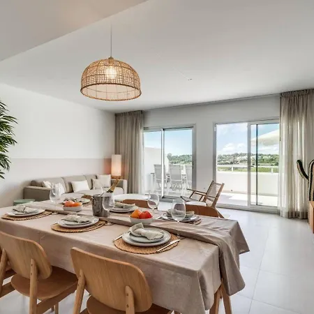 Charming 3br With Panoramic Views Διαμέρισμα